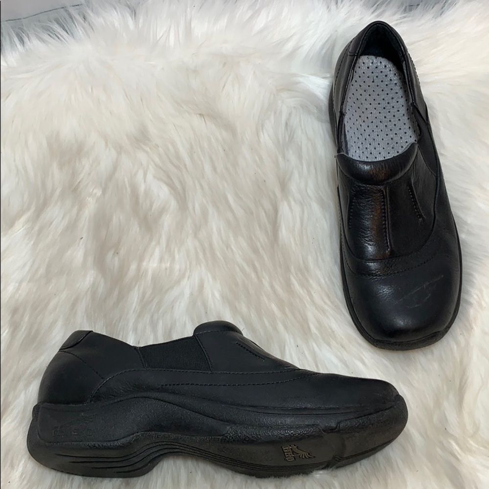 Dansko Black Leather Slip On Loafers Sz 41/10.5-11
